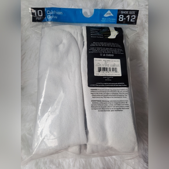 Athletic Works Women's Cushioned Crew Socks, 10-Pack, Sizes 4-10 - Picture 7 of 7